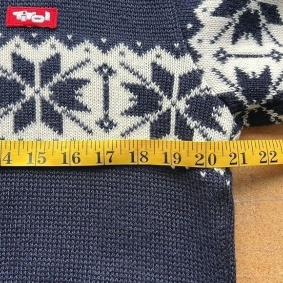 TIROL Sweater Mens L Navy White Wool Blend Nordic Snowflake Pullover Vintage - Picture 11 of 11
